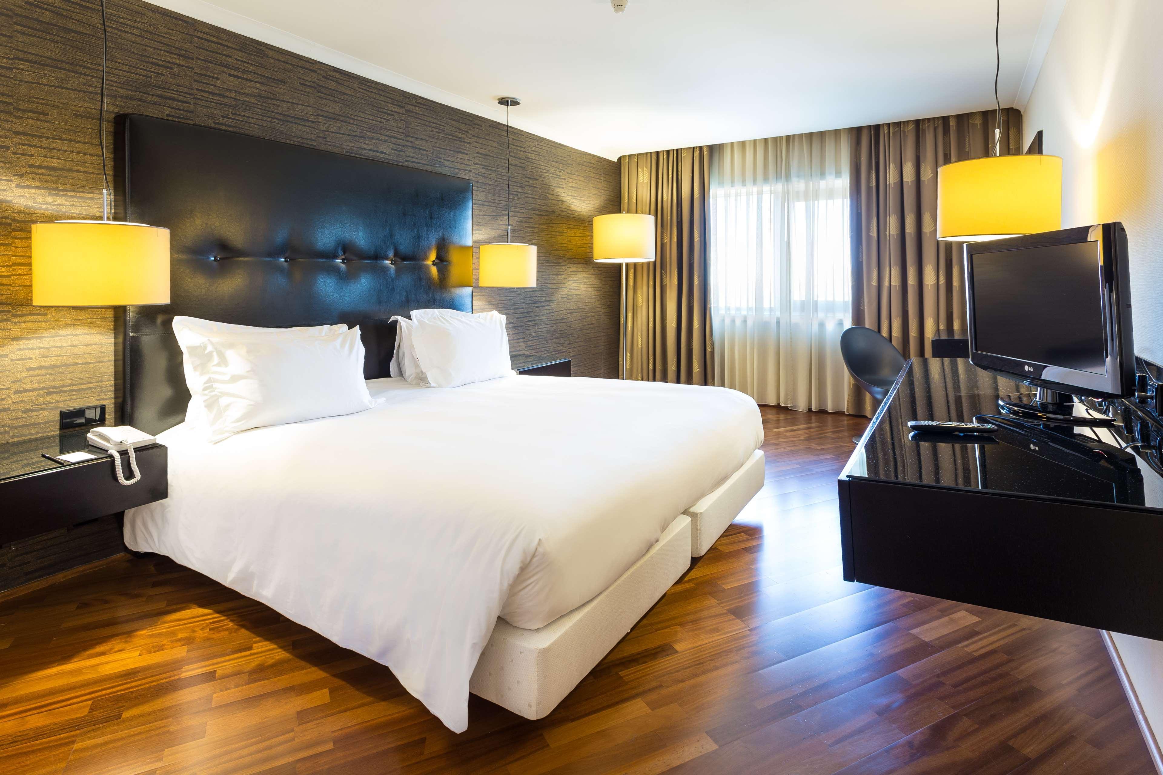 Radisson Blu Hotel Lisbona Esterno foto